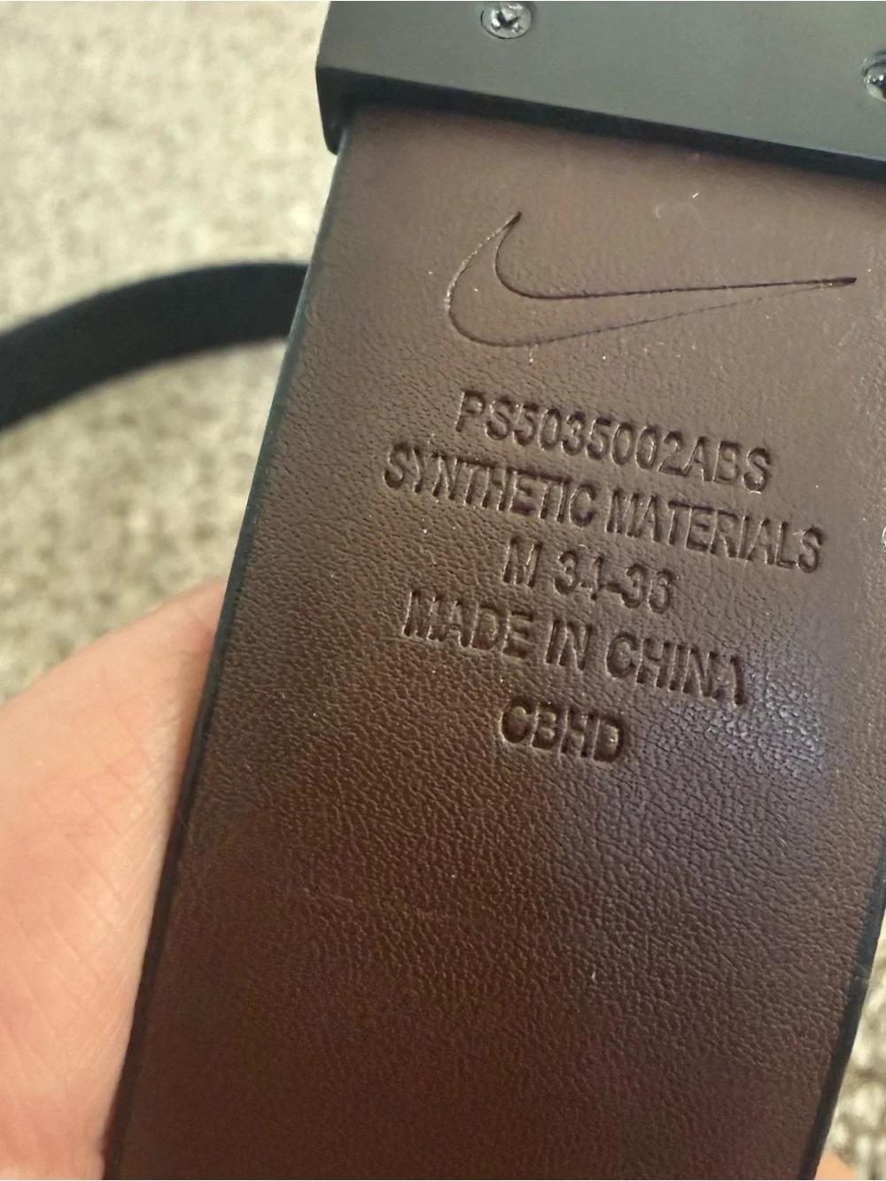 Two Nike Reversible Belts Mens 34 Black and Brown Athletic Golf Leather